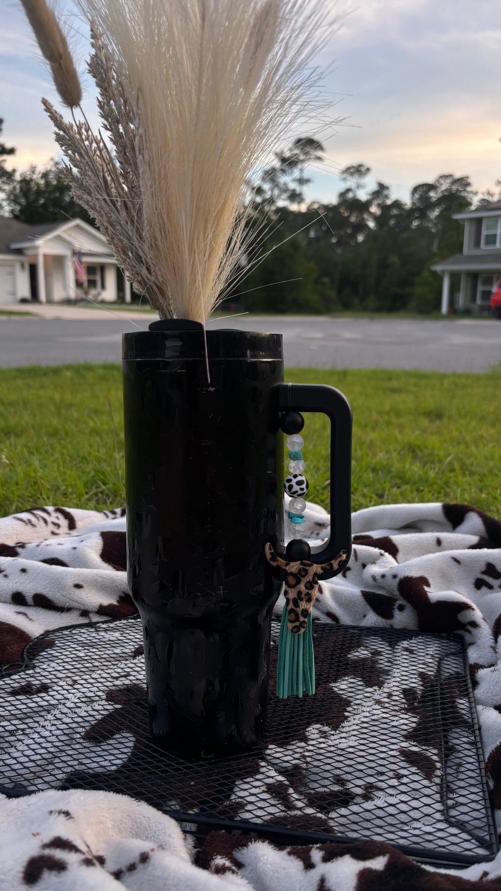 Hello cheetah! Tumbler tassel